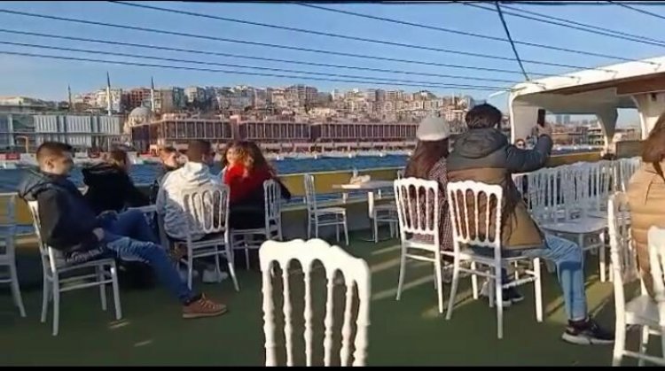 Dari Bosphorus Menatap Pesona Dua Dunia