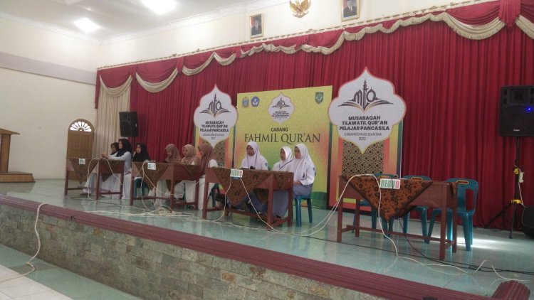 MENYIAPKAN GENERASI EMAS MELALUI GEBYAR MTQ PELAJAR PANCASILA