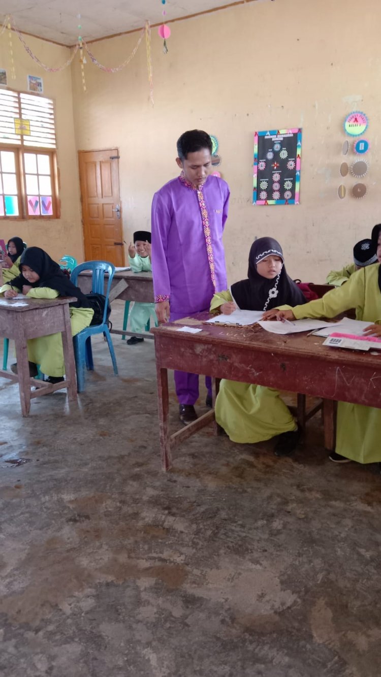 Kegiatan PAS dan SAS hari kedua SDN 023 Beligan