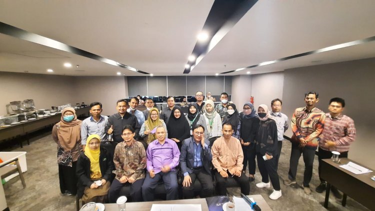 HCCM  hadiri kegiatan Review Manual SJPH & Petunjuk Teknis P3H
