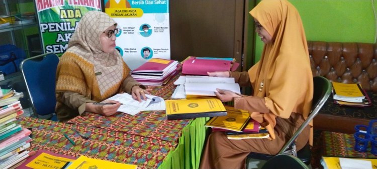 Supervisi Pendidikan  Sebagai Upaya Meningkatkan Profesionalisme