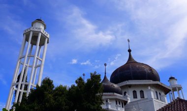 Mengamalkan Sunnah Rasulullah di Hari Jumat: Kunci Keberkahan dan Kesuksesan