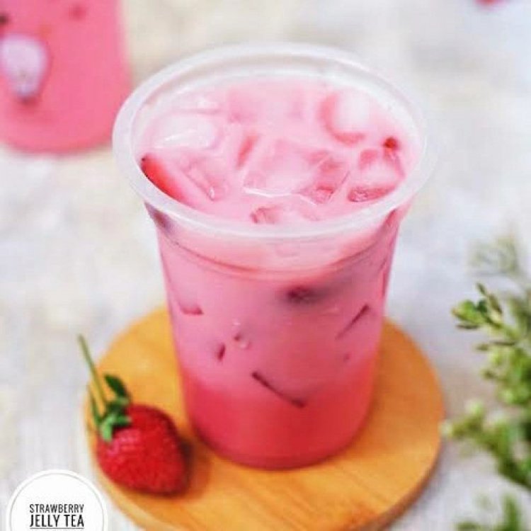 Resep Es Jelly Stroberi yang Segar dan Lezat