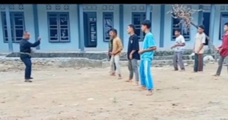 Santri Pesantren Babussalam Batu Korong Mengikuti Latihan  Beladiri