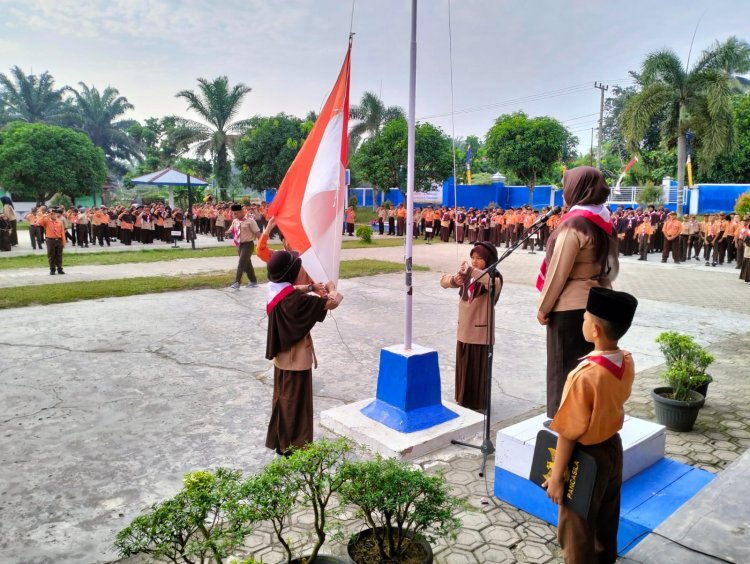 Peringatan HUT Pramuka di Sekolah Dasar: Membangun Semangat Kepemimpinan dan Solidaritas Generasi Muda