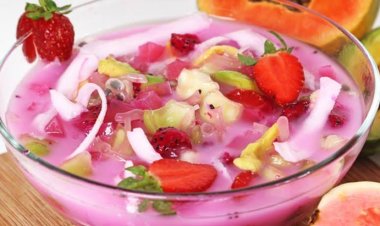 Menyegarkan Berbuka Puasa dengan Resep Es Buah yang Lezat