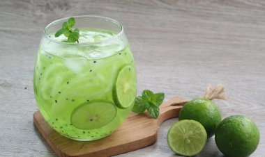 Menu Resep Es Kuwut Timun: Menu Berbuka Puasa yang Menyegarkan